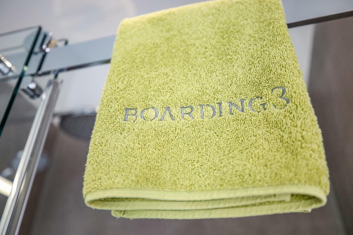 Ferienwohnung Boarding3 - Wohnen auf Zeit Aurich  Exterior foto