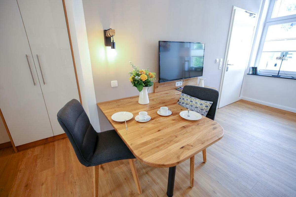 Ferienwohnung Boarding3 - Wohnen auf Zeit Aurich  Exterior foto